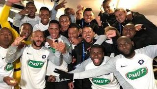 فريق سانت بيروسيه