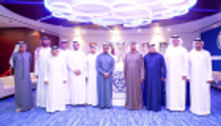 وفد شباب الأهلي يهنئ النصر بلقب كأس الخليج العربي