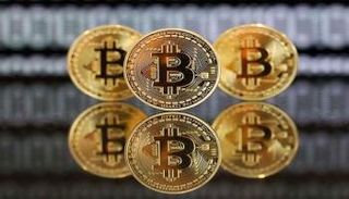 انخفاص بيتكوين أمام الدولار