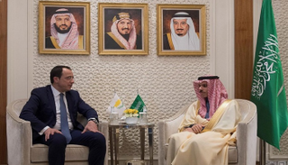 وزير الخارجية السعودي ونظيره القبرصي 