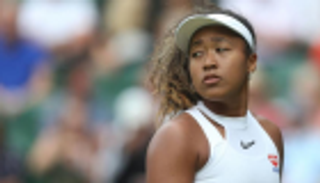 أوساكا ترد على مشجعة وجهت لها صافرات استهجان "إلكترونية"