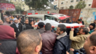 استشهاد فلسطيني متأثرا بإصابته في مسيرات العودة بغزة