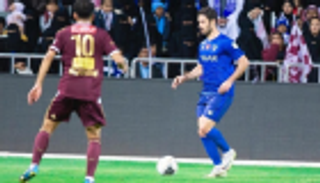 هدف قاتل للفيصلي يحرم الهلال من مواصلة انتصاراته
