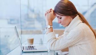 وداعا للتشاؤم وأهلا بالتفاؤل - أرشيفية