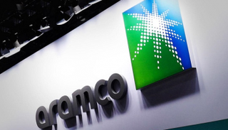 أكبر شركة تكرير بولندية تزيد مشتريات النفط من أرامكو 