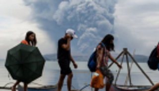 الفلبين تمنح جيران "بركان تال" 24 ساعة لمغادرة منازلهم