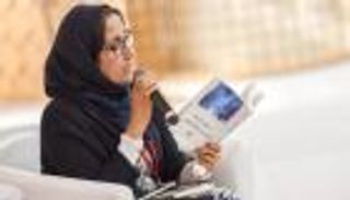 الإماراتية خلود المعلا مستشارا للمهرجان العالمي للشعر