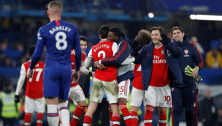 لاعبو أرسنال بعد التعادل مع تشيلسي