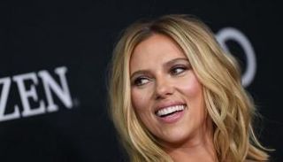 الممثلة الأمريكية سكارليت جوهانسون