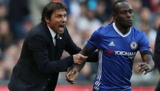 موسيس وكونتي