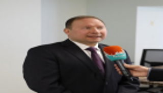 مستشار سابق بحملة ترامب: الرئيس لن يعزل وسيعاد انتخابه