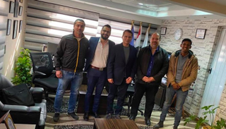 اللاعب أثناء قيده