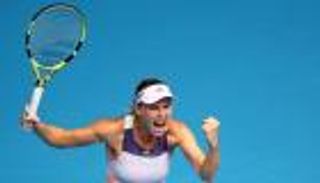 انتفاضة وزنياكي تضعها في مواجهة التونسية أُنس ببطولة أستراليا للتنس