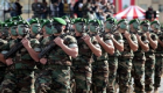 آخرهن اللبنانية زينة عكر.. نواعم يقدن جيوش العالم