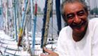 "الخال" عبد الرحمن الأبنودي في ندوة بمعرض "القاهرة للكتاب"