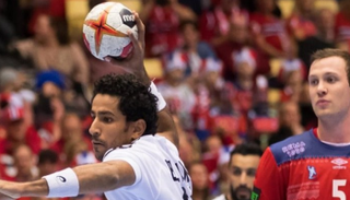 عمر الوكيل لاعب اليد