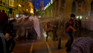 هيمنة حزب الله على حكومة لبنان تلقي بظلالها على العلاقة مع واشنطن