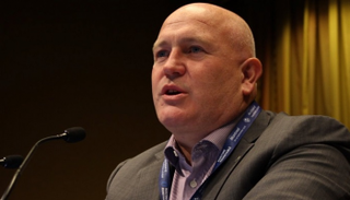  ستيفين كوتون الأمين العام للاتحاد الدولي لعمال النقل