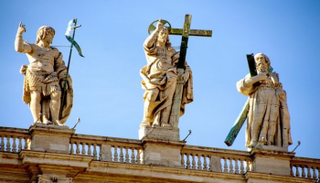 "إيجمونت" تلغي تعليق عضوية الفاتيكان 