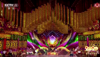 السهرة استخدمت مسرحاً من 3 طوابق للمرة الأولى