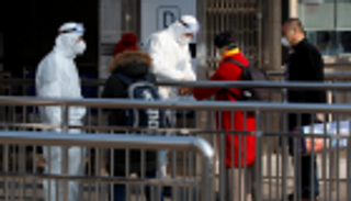 "كورونا" يجبر هونج كونج على إيقاف الزيارات الرسمية للصين 