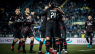 الفوز الثالث تواليا.. ميلان يرتقي للمركز السادس بالدوري الإيطالي