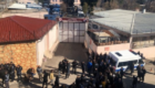 إخلاء أحد السجون التركية لتصدعه بسبب الزلزال