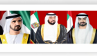 رئيس الإمارات ونائبه ومحمد بن زايد يهنئون رئيس الهند بيوم الجمهورية