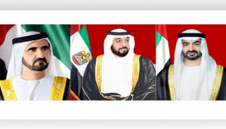 الشيخ خليفة بن زايد آل نهيان. الشيخ محمد بن راشد آل مكتوم. الشيخ محمد بن زايد آل نهيان