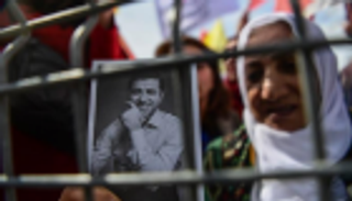 دميرتاش من داخل محبسه.. ماذا قال لزوجته وأردوغان والغرب والقراء؟