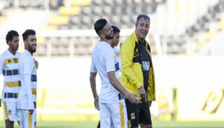 تين كات وأنيس البدري 