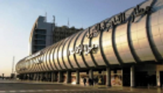 مطار القاهرة ينفي اكتشاف حالة إصابة بـ"كورونا"