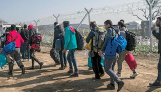 إيرانيون على حدود إحدى الدول الأوروبية - أرشيفية