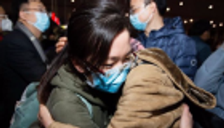 أخطار فيروس كورونا الجديد.. العدوى تنتقل قبل ظهور الأعراض