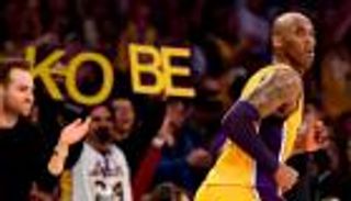 قبل شهر من وفاته.. براينت يرتدي ثوب البطولة في حادث سير