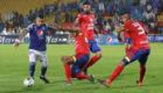 10 دقائق تثير جدلا في ظهور "الفار" الأول بكولومبيا