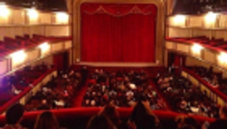 لفرض أفكار حزبه.. نظام أردوغان يشن حملات غير مسبوقة على المسارح