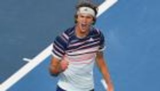 زفيريف ينهي مغامرة صديق الطفولة ويتأهل لربع نهائي أستراليا للتنس