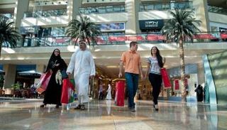 زيادة السيولة دليل على نشاط القطاعات الاقتصادية