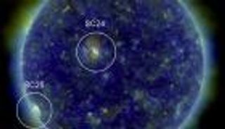 رصد بقعتين على وجه الشمس اليوم