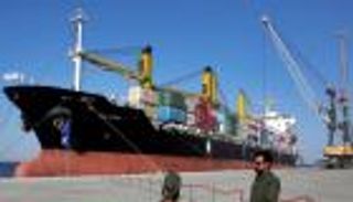 تراجع كبير في التبادل التجاري بين طهران وبكين