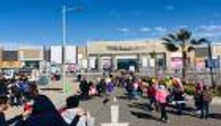 عناوين تحصد اهتمام زوار "القاهرة للكتاب" 