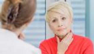 آلام الحلق علامة إنذار من 8 أمراض