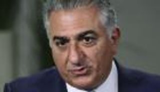 نجل شاه إيران  للأوروبيين: نظام خامنئي يصعب ترويضه