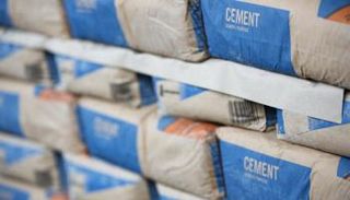 ضعف سوق عقارات قطر يهوي بأرباح 