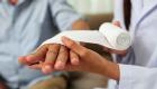 "ضمادة ذكية" تشخص الالتهابات البكتيرية عن طريق اللون