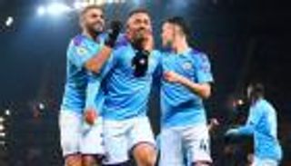 إنفوجراف.. نهائي كأس الرابطة يقرب مانشستر سيتي من معادلة إنجاز ليفربول