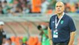 الفيفا يرفض شكوى مدرب أهلي جدة ضد الزمالك 