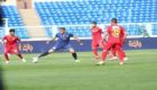 حمدالله ينقذ النصر من الخسارة أمام متذيل الدوري السعودي