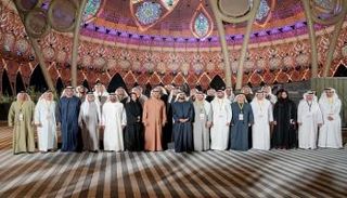 الشيخ محمد بن راشد والشيخ محمد بن زايد أثناء افتتاح ساحة الوصل